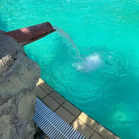 Carlo Magno ラッコ・アメーノ