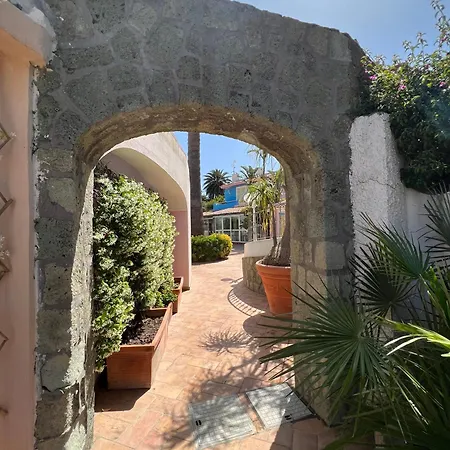 ホテル Carlo Magno 4*