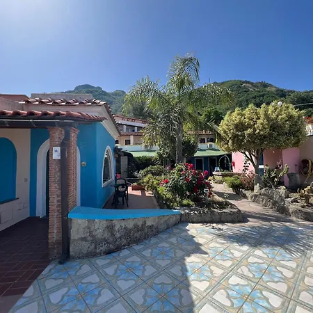 Carlo Magno 4* ラッコ・アメーノ